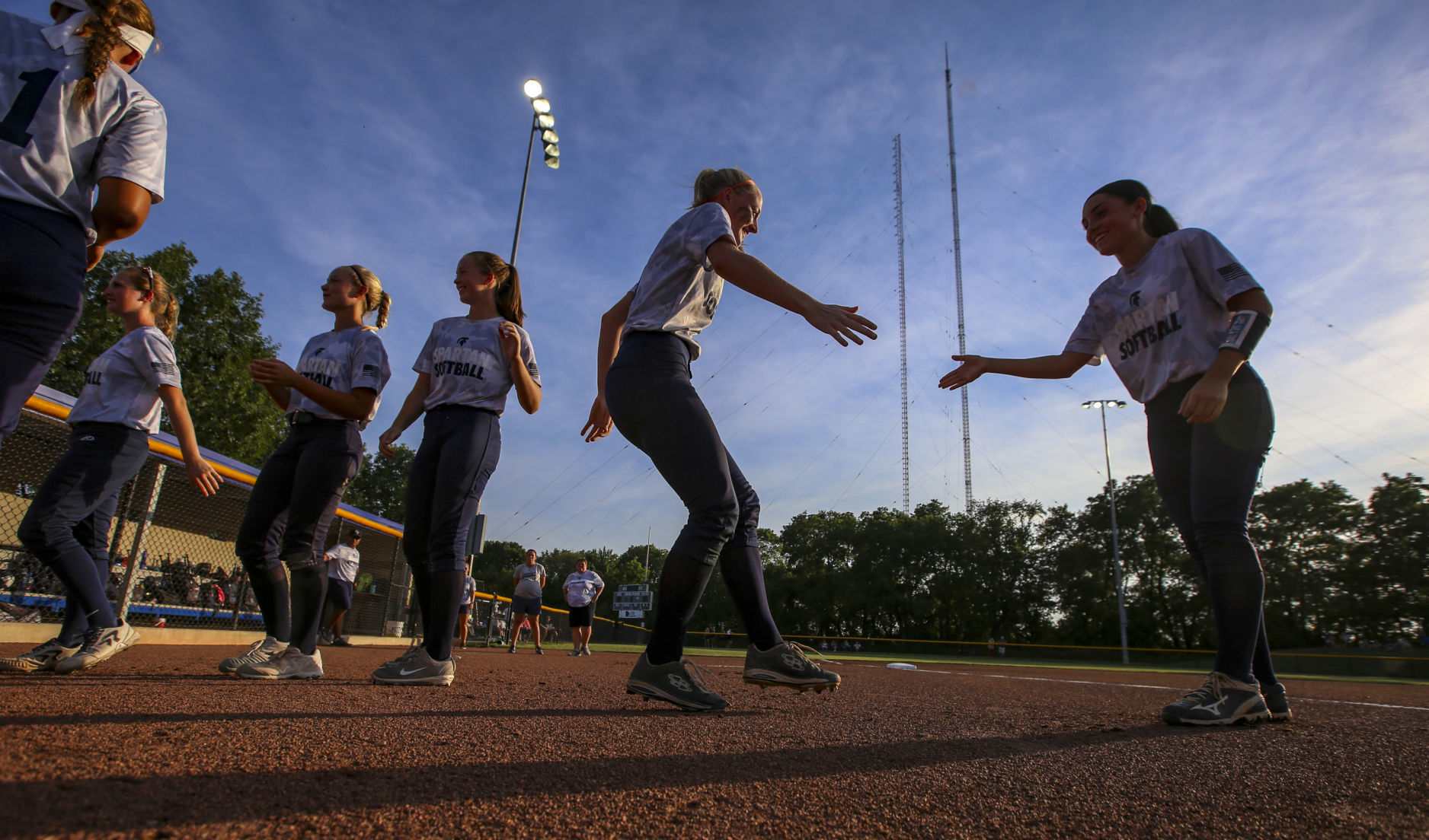 071018-softball-final-019